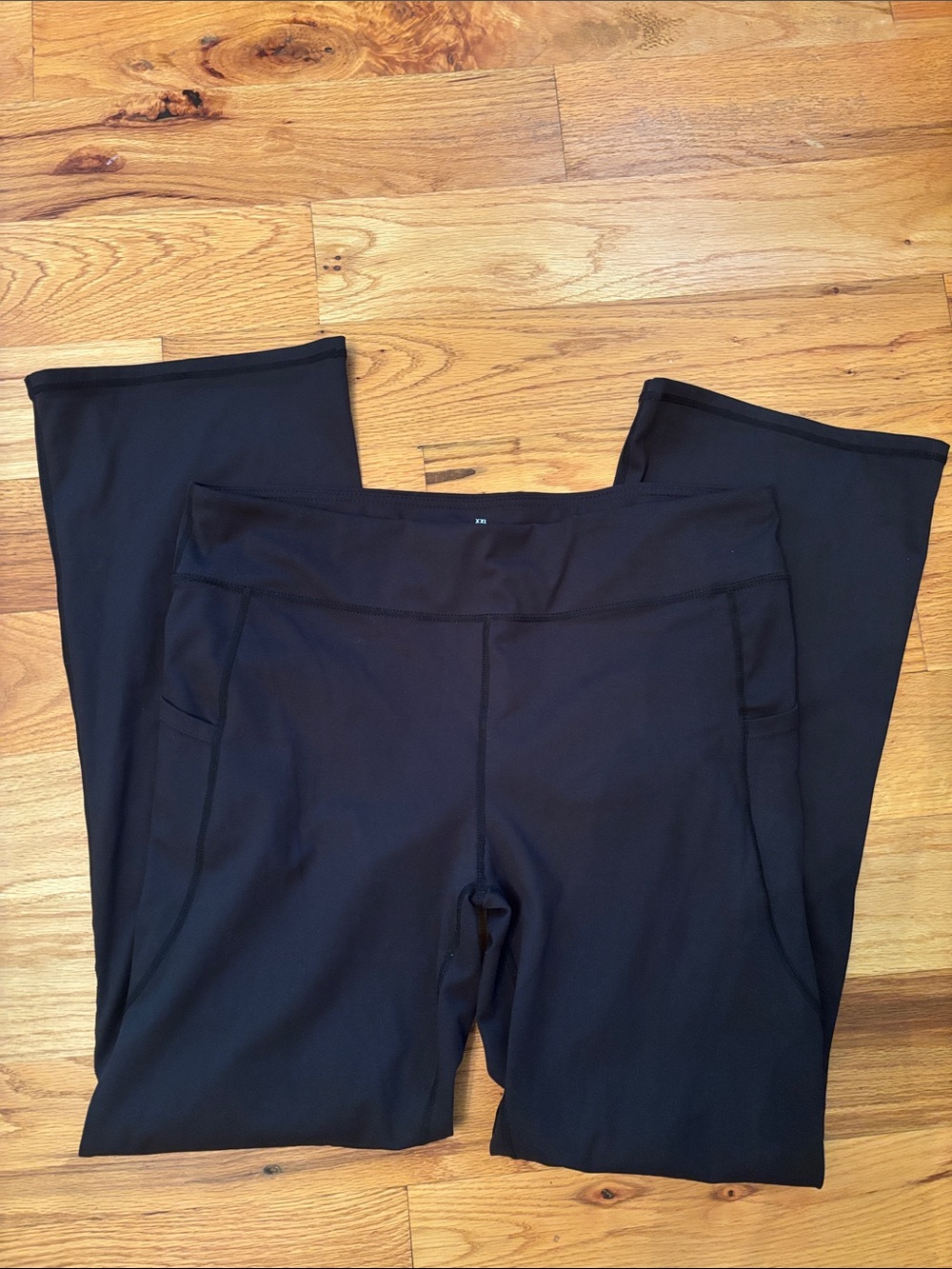 Straight leg, yoga pants